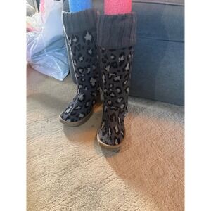 Victoria's Secret PINK Sweater Boots Womens Grey Leopard Print size medium